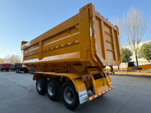 SINOHENG rear dump truck trailers are renowned for their high cost performance and durability.